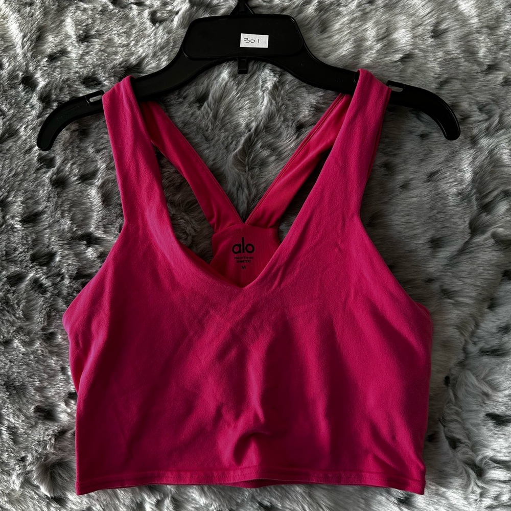 273. Alo Yoga Airbrush Real Bra Tank pink sz med
